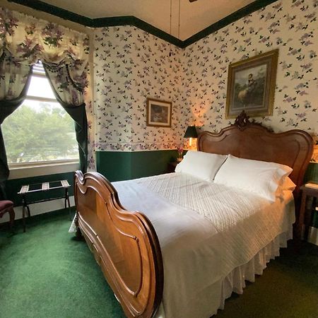 Four Winds Victorian Venue & Suites Bonham Esterno foto