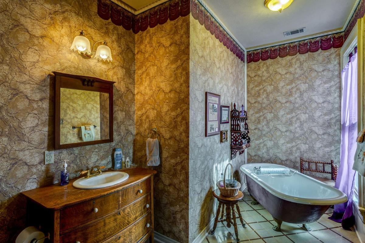 Four Winds Victorian Venue & Suites Bonham Camera foto